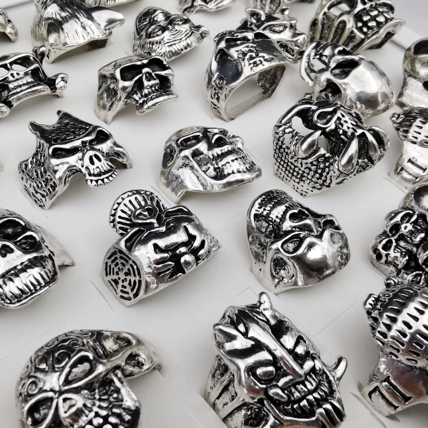 Creative Horror Skull Alloy Ring