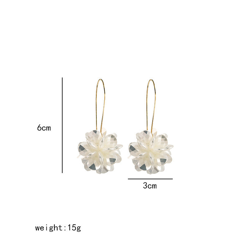 Women's Fashion White Petal Geometric Earrings