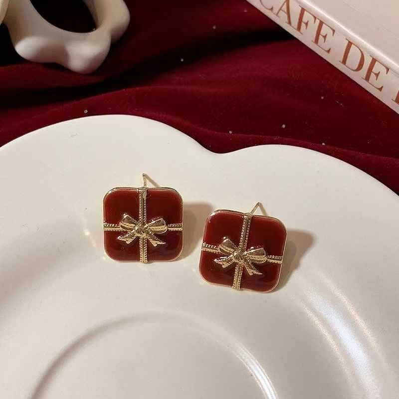 Square Pearl Metal Alloy Earrings
